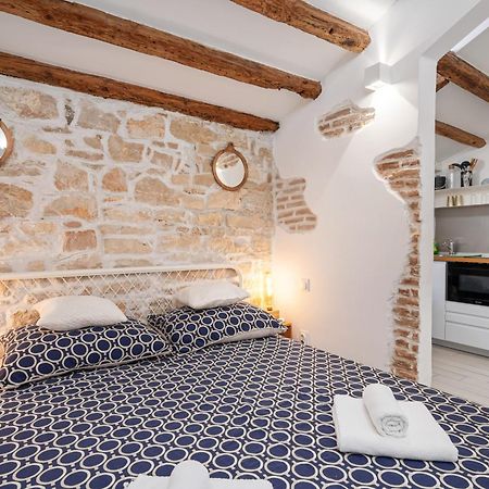 Studio Apartman Tutto Bene Rovinj Exterior photo